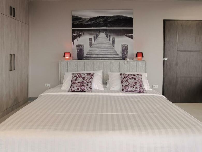 Hotel Tropicana