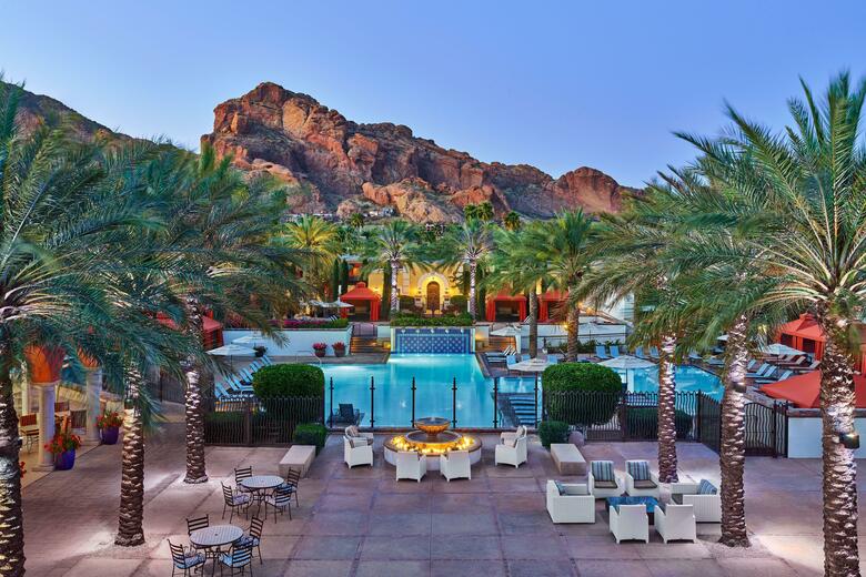 Hotel Montelucia Resort & Spa