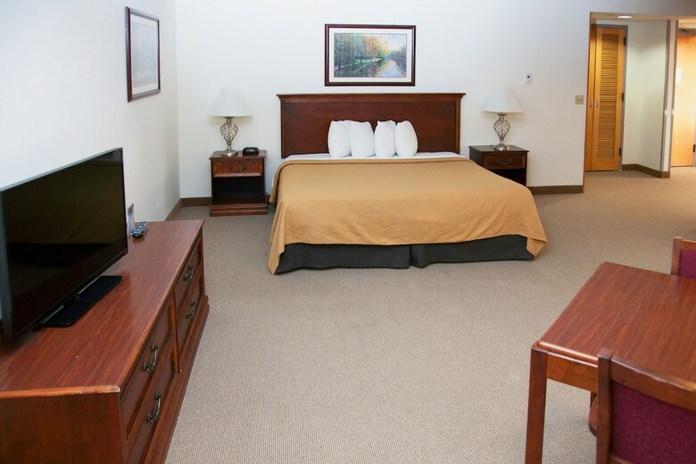 Hotel Quality Inn Airport