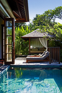 Hotel Damai Lovina Villas