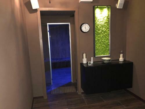 Hostal La Rocca Guest House & Spa