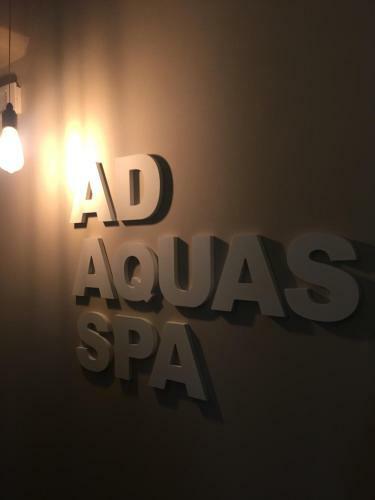 Hostal La Rocca Guest House & Spa