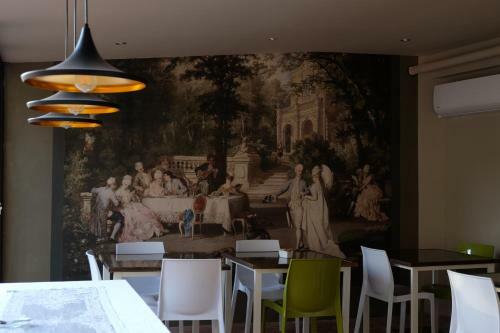 Hostal La Rocca Guest House & Spa