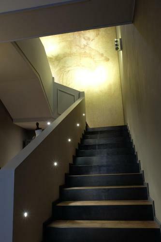 Hostal La Rocca Guest House & Spa