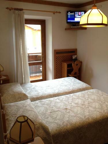 Hotel Albergo Garn� Ajarnola