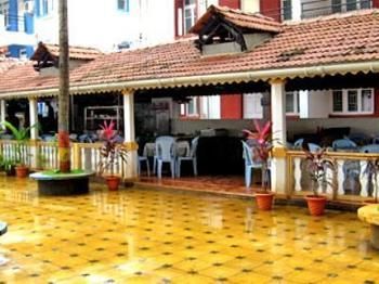 Hotel Alor Holiday Resort