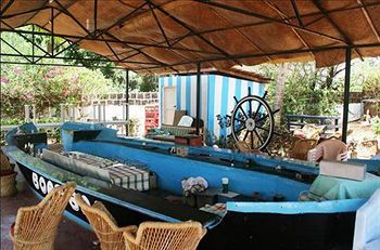 Hotel Paradise Village Beach Resort