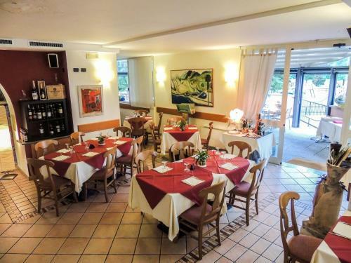 Hotel Albergo Lario