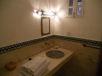 Hotel Riad Ineslisa