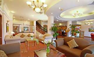 Hotel Que Huong Liberty 4