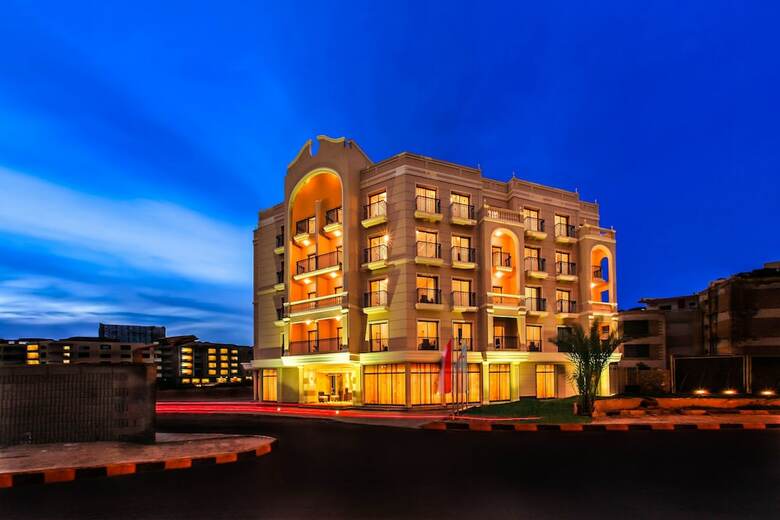 Hotel Sol Y Mar Ivory Suites
