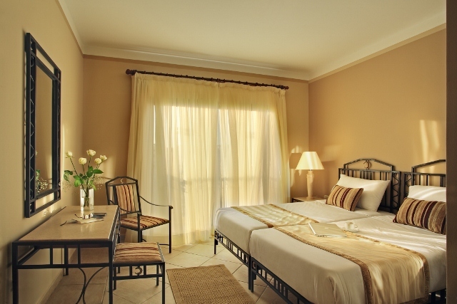 Hotel Sol Y Mar Ivory Suites