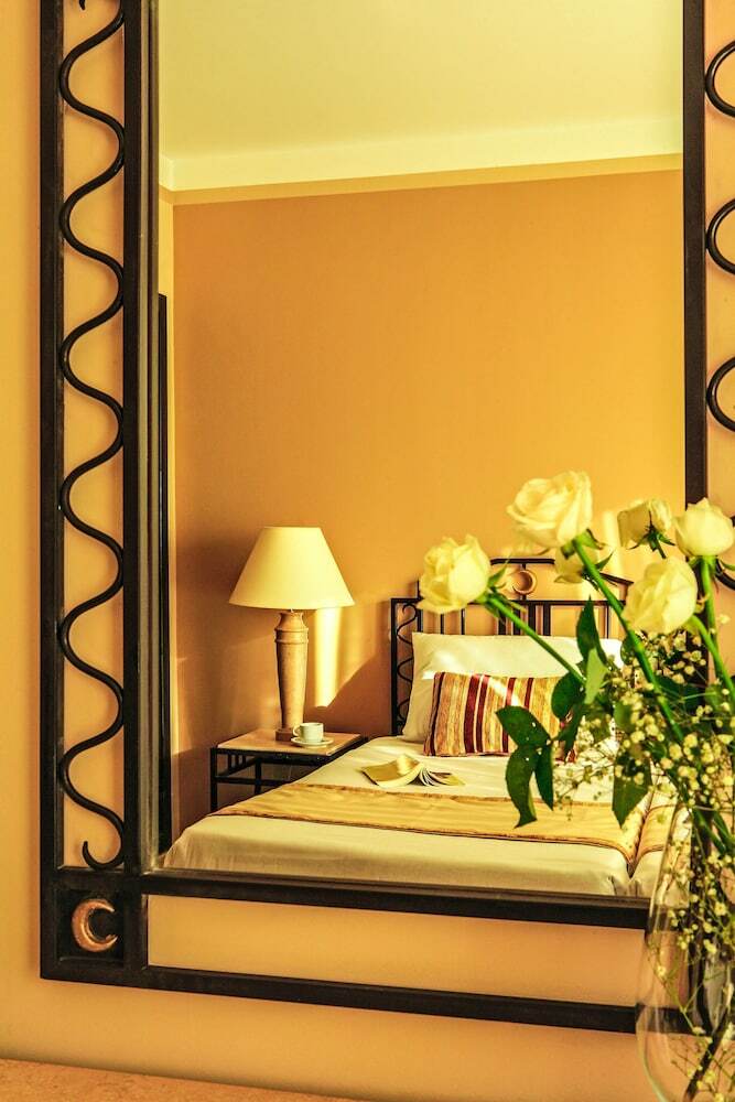 Hotel Sol Y Mar Ivory Suites
