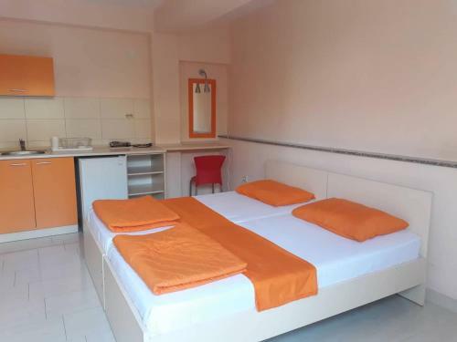 Apartamentos Adzija House