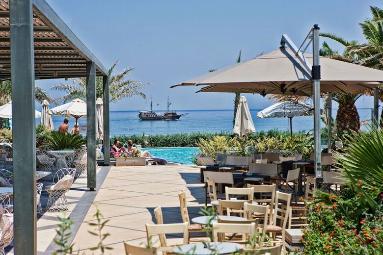 Hotel Aegean Pearl