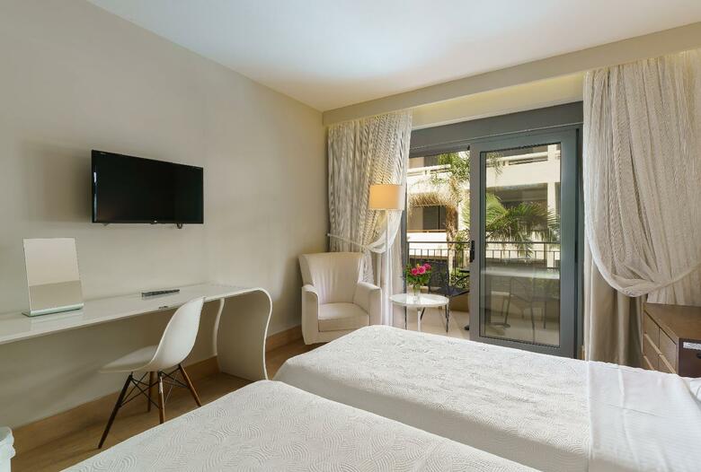 Hotel Aegean Pearl
