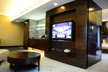 Hotel Harbour Grand Hong Kong