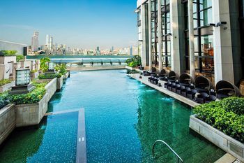 Hotel Harbour Grand Hong Kong