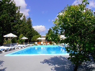 Hotel Loutanis