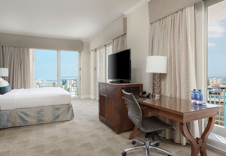 Hotel San Juan Marriott Resort & Stellaris Casino