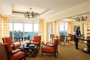 Hotel San Juan Marriott Resort & Stellaris Casino