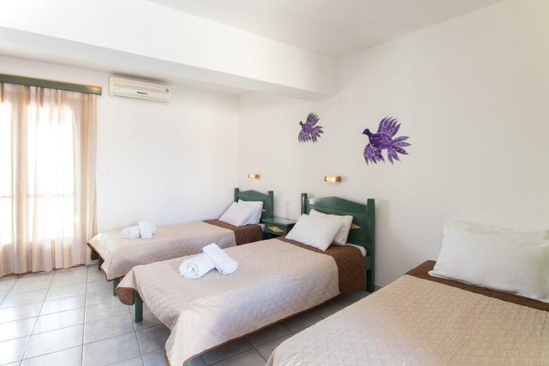 Aparthotel Stefanis House