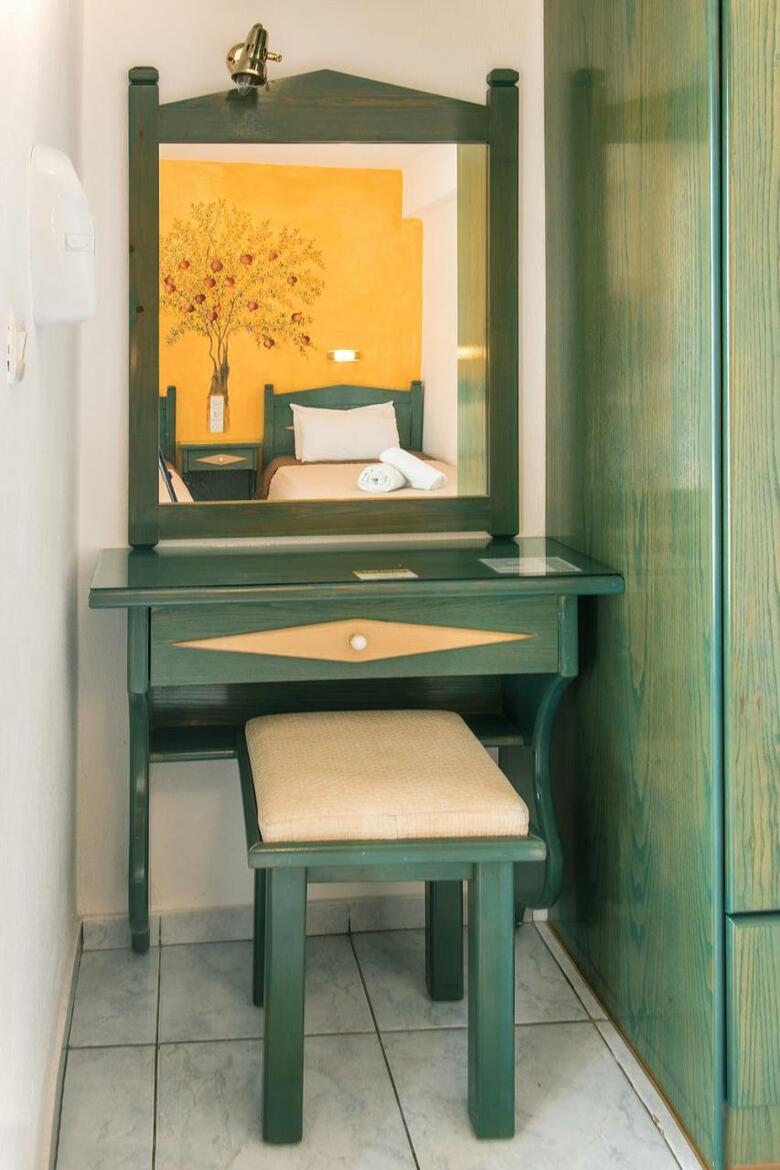 Aparthotel Stefanis House
