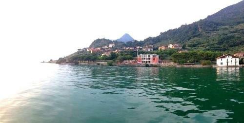 Hostal A Lago