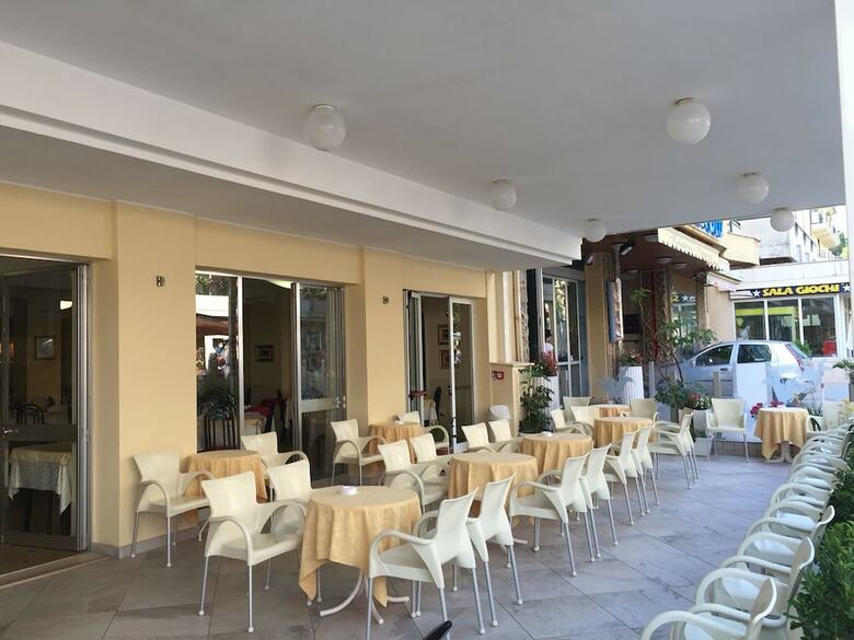 Hotel Angela