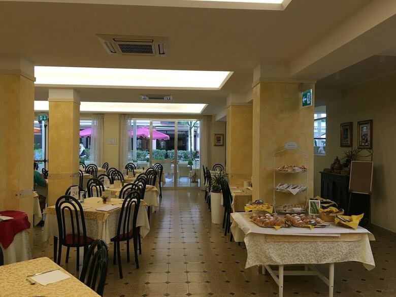 Hotel Angela