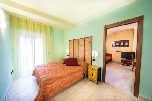 Aparthotel World Village Apartments