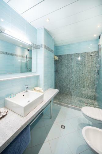 Aparthotel World Village Apartments