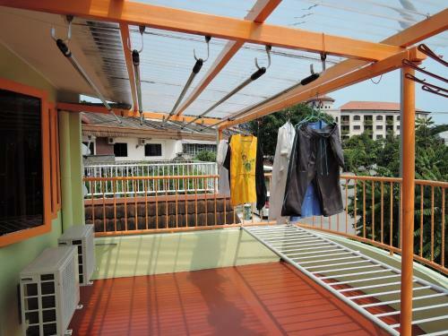 Hostal The Pillohouzzze