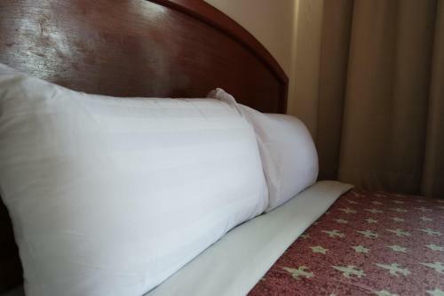 New Caspian Hotel