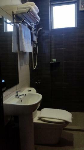 Hotel Check Inn Kk