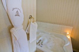 Hotel Whistler Pinnacle