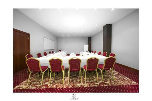 Ege Palas Hotel