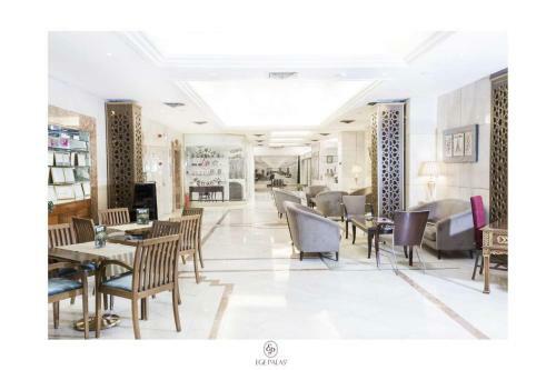 Ege Palas Hotel