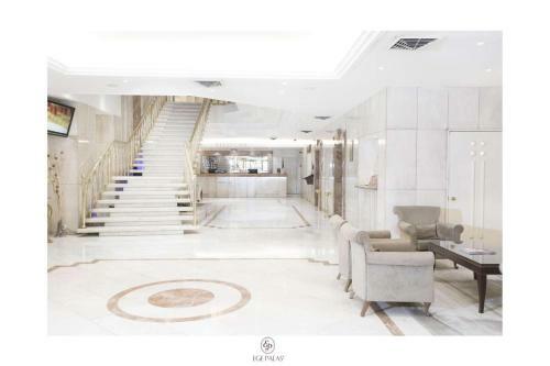 Ege Palas Hotel