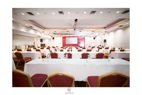 Ege Palas Hotel