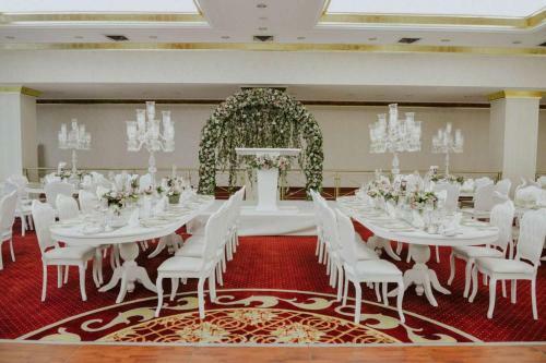 Ege Palas Hotel