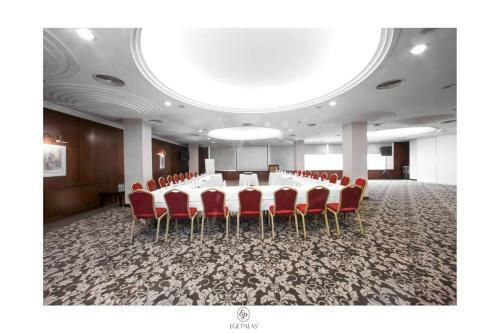 Ege Palas Hotel