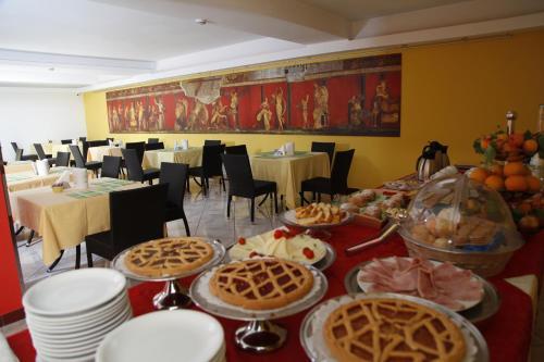 Hostal Diana Inn Accommodations