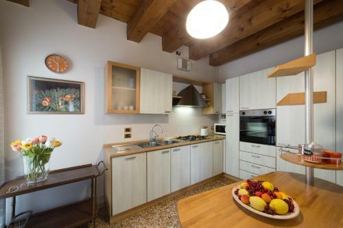 Padovaresidence Apartments - Luxury In Piazza Delle Erbe