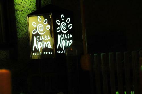 Ciasa Alpina Relax Hotel