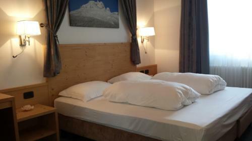 Ciasa Alpina Relax Hotel