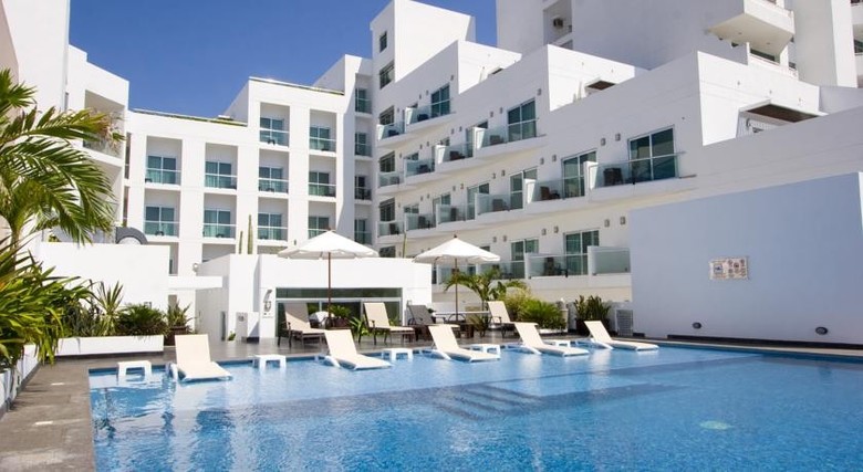Coral Island Hotel & Spa