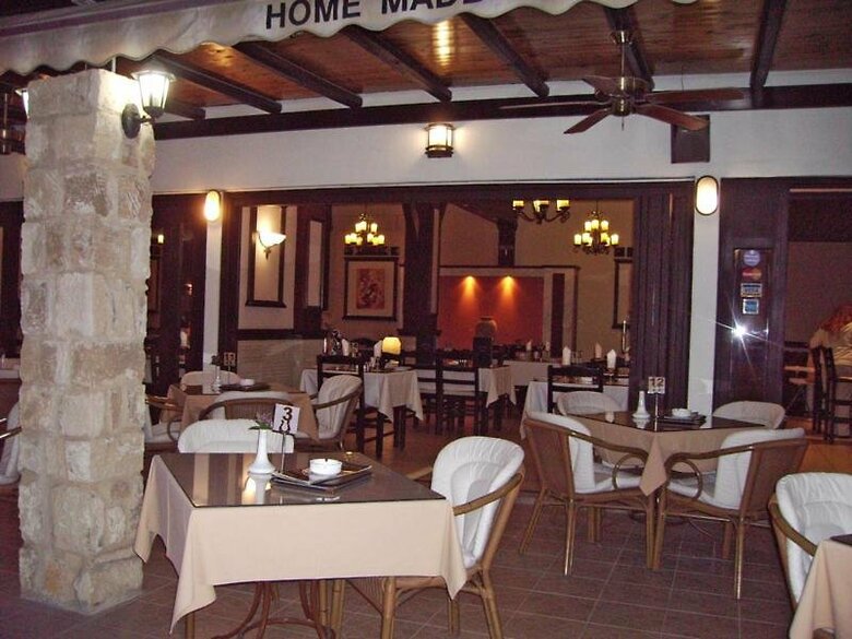 Hotel Tasmaria