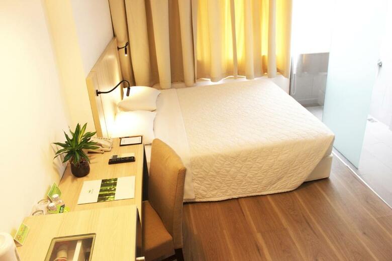 Hotel Que Huong Liberty 3