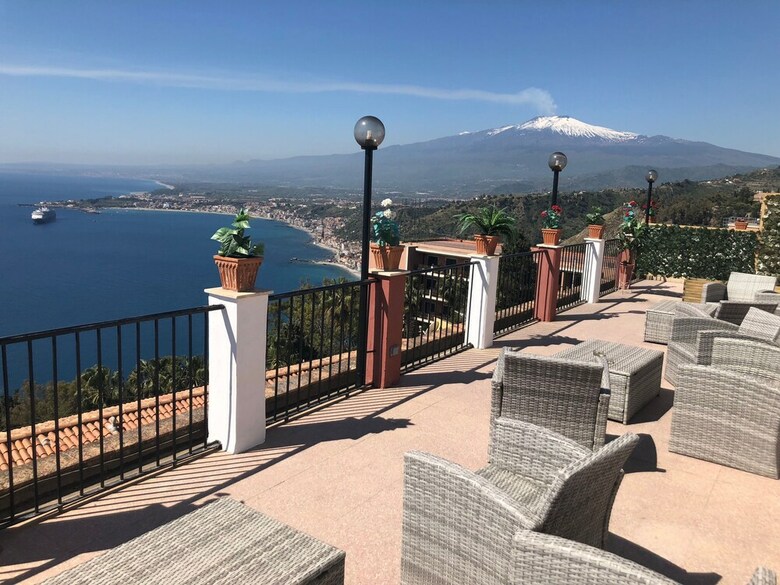 Hotel Elios